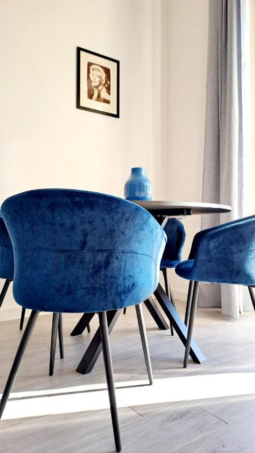 Le Case Di Ale - Holiday Homes Salerno Luaran gambar