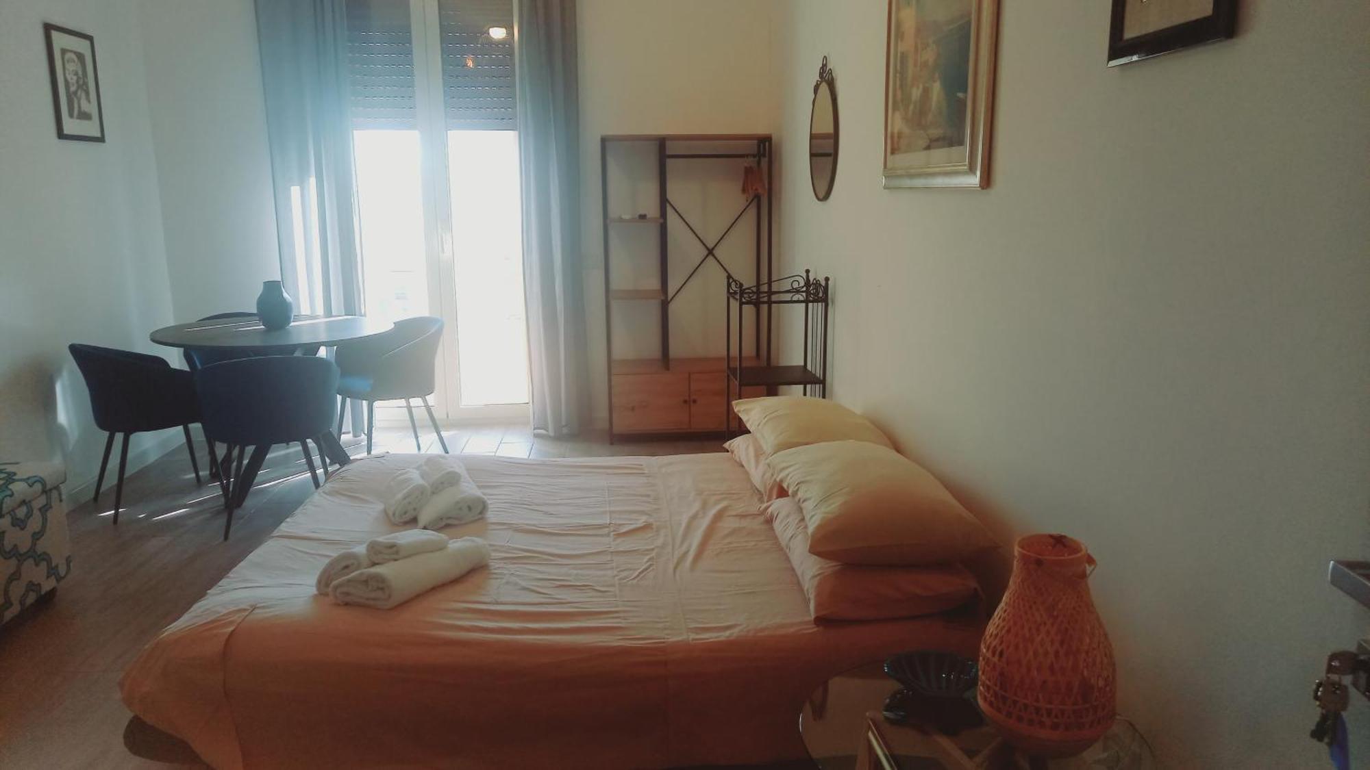 Le Case Di Ale - Holiday Homes Salerno Luaran gambar